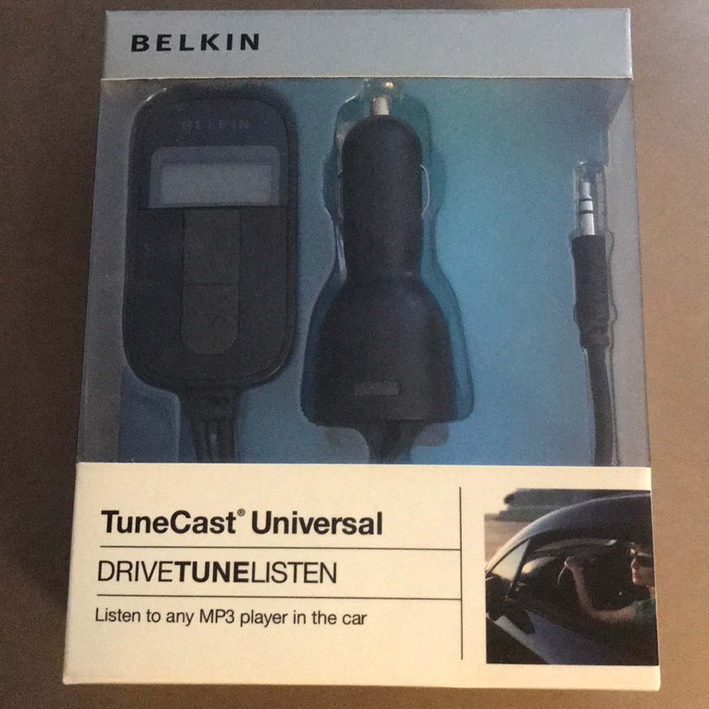Belkin Tunecaster for vehicle
